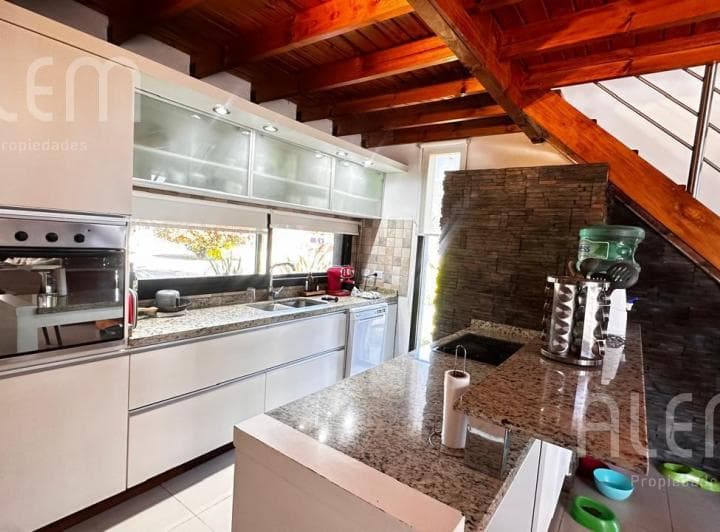 Casa de 3 Dorm. en Venta en Canning, Malibú - 2