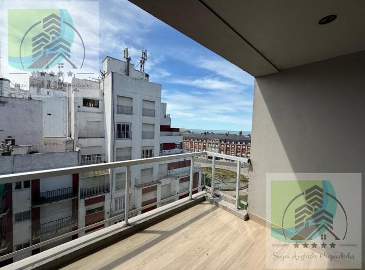 Departamento 2 Ambientes - Balcon Frente - Vista Al Mar y Casino - a Estrenar - 2