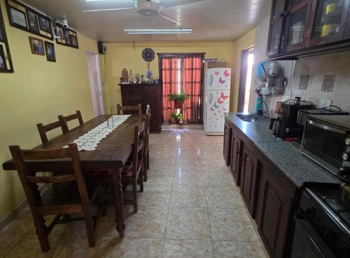 ¡Oportunidad de Casa y Departamento en Perú 3700! - 5
