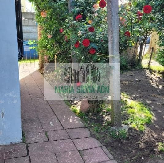 Venta Casa de Dos Plantas Centro Coronel Vidal - 2