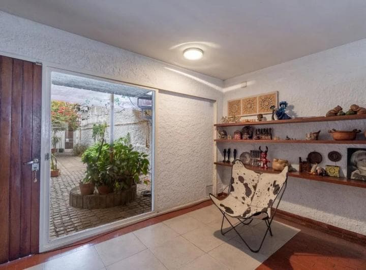Casa en Venta Tres Dorm. Zona Parque Casado - 2