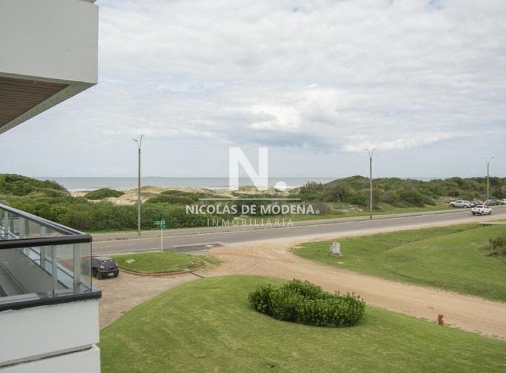 Apartamento de 4 Dorm. en Brava - Punta del Este - 2