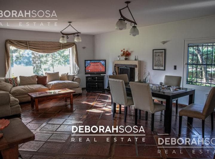 Casa en Venta 6 Amb. Doble Lote - Pileta - Acacias Blancas (Barrio Abierto) - 3