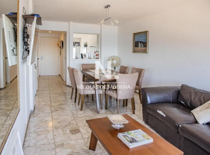 Departamento de 1 Dormitorio y Medio en Venta en Peninsula, Vista Al Mar. - 3