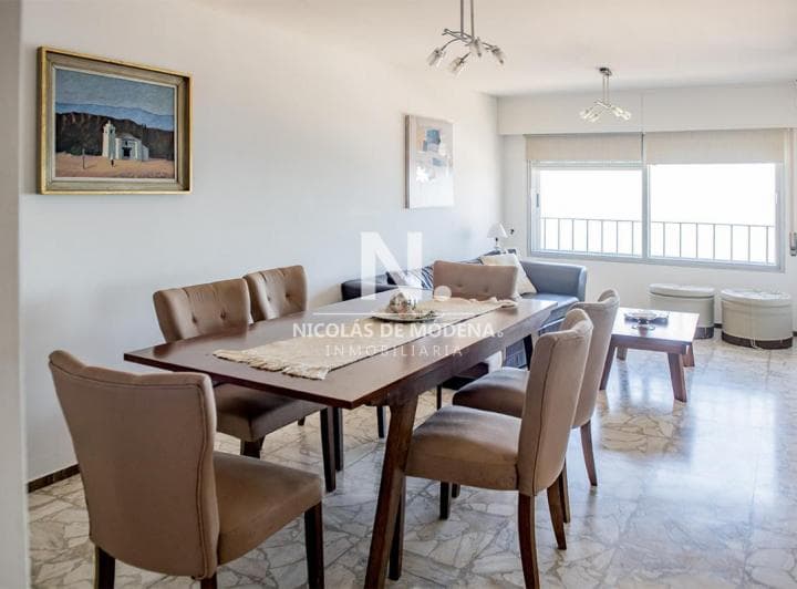 Departamento de 1 Dormitorio y Medio en Venta en Peninsula, Vista Al Mar. - 4