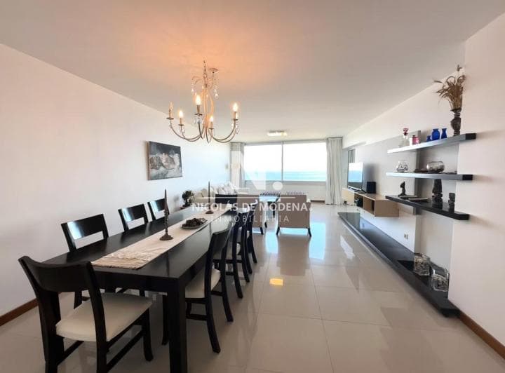 Tiburón Lll, Departamento de 3 Dorm. en Venta - 2