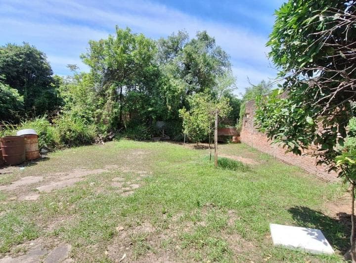 Casa en Venta! a m. de Av Castelli - 5
