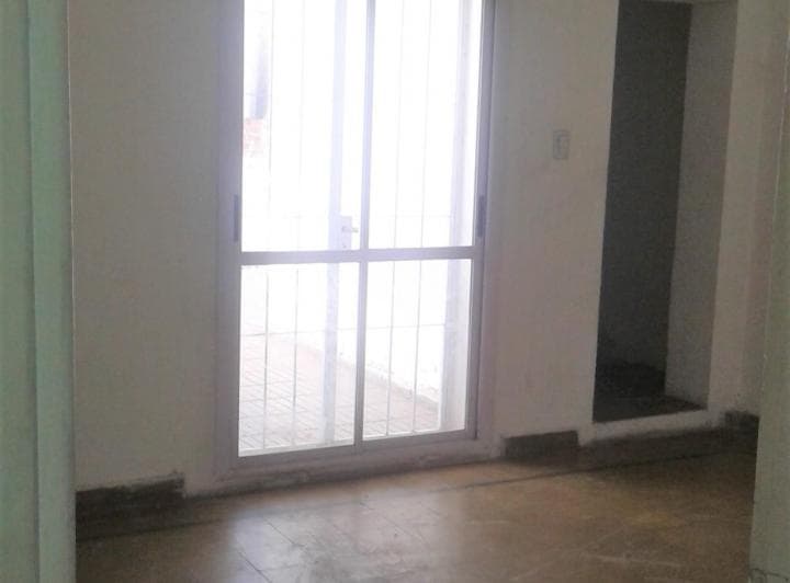 Venta Bº Colón Pje Alicante 2571 Casa 2dor + Dpto a m Sabattini - 4