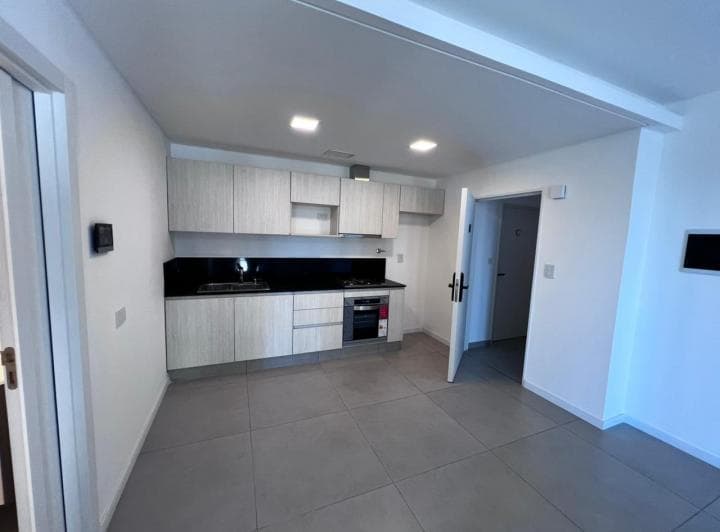 Excelente Departamento 2 Ambiente en Mataderos - 2