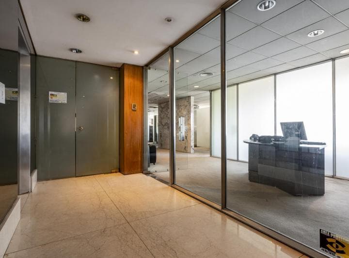 Oficina en Venta | Cerrito y Paraguay – Duplex con Vista Panorámica - 2
