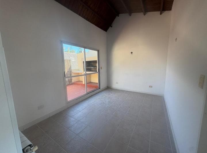 Departamento en Venta en Pilar, G. B. a. Zona Norte, Argentina - 5