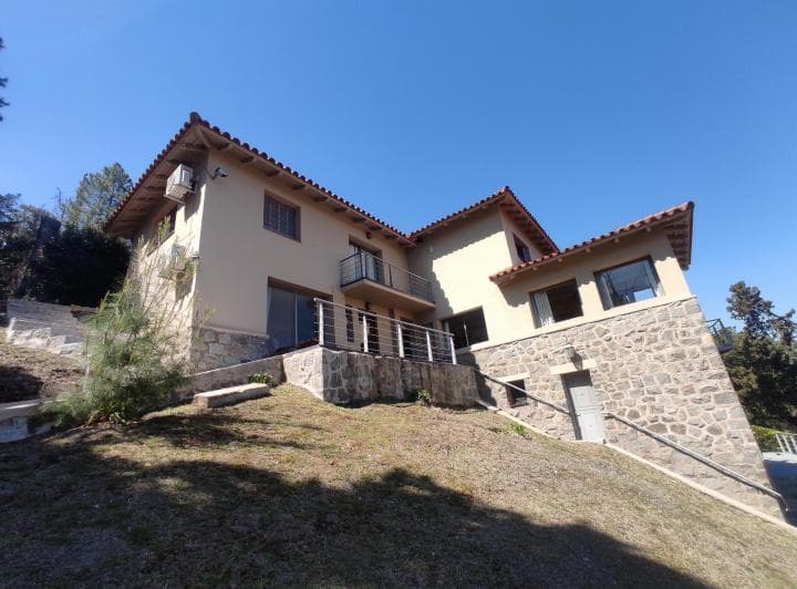 Casa en Venta – Bº Villa Eden – La Falda - A112 - 3