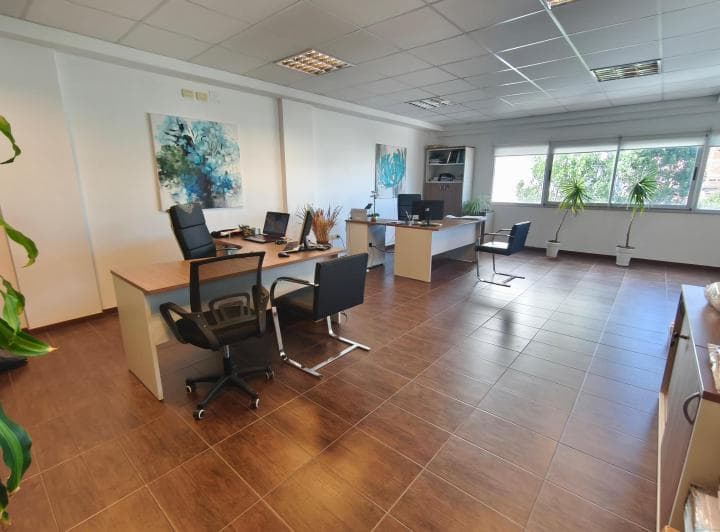 Venta Oficina en Calle 13 E/ 41 y 42, La Plata. - 2