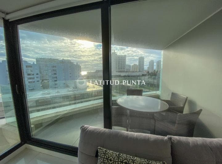 Apartamento en Mansa, 3 Suites - 5