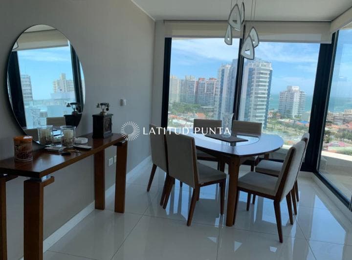 Apartamento de 3 Dorm. en Artower - 4
