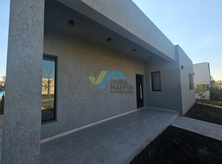 Casa en Venta en Santa Lucia, Pilar del Este, Pilar - 4