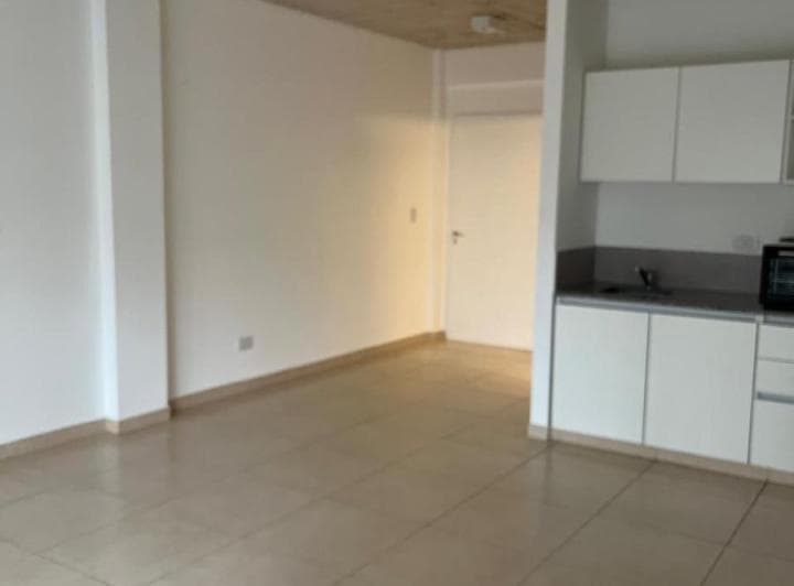 Venta Monoambiente en Agronomía. Muy Luminoso en Edificio Moderno - 2
