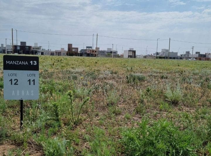 Lote Interno Abras de Manantiales - 360 m - Apto Duplex y Fondo Norte - 5