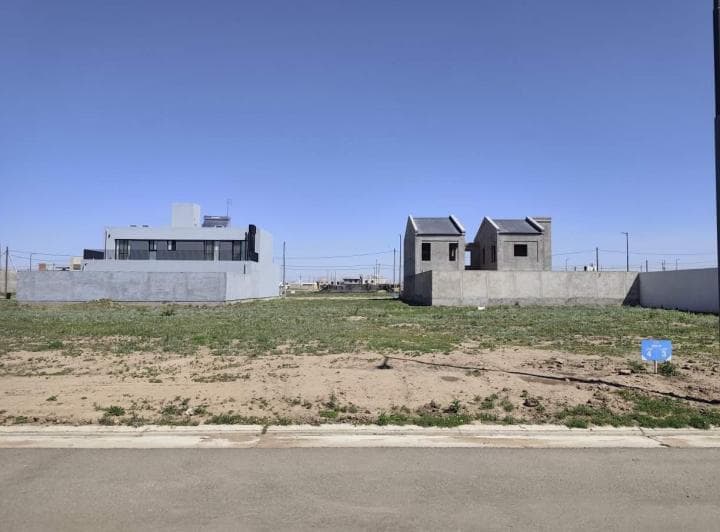 Exclusivo Lote en Pampas de Manantiales - Entorno Consolidado y Residencial - 5