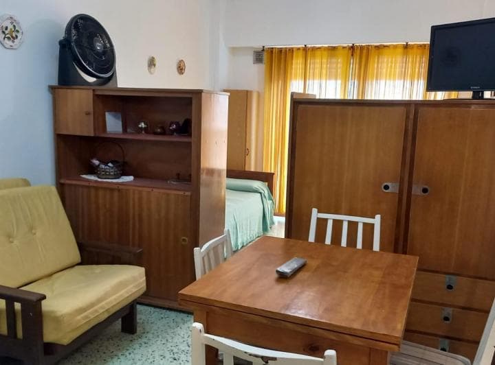 Departamento de un Ambiente - 5