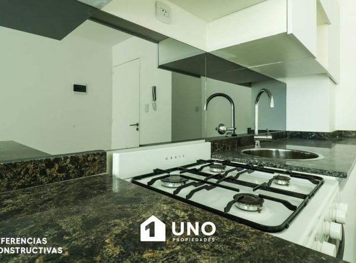 Departamento de 1 Dormitorio con Balcón y Amenities. Entrega en Agosto de 2028. Cochera Disponible. - 4