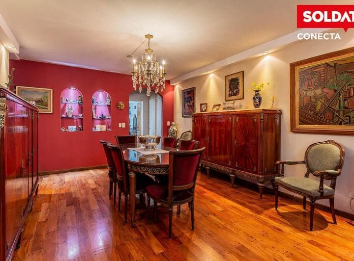 Casa 5 Ambientes con Terraza y Quincho en Venta - Balvanera - 3