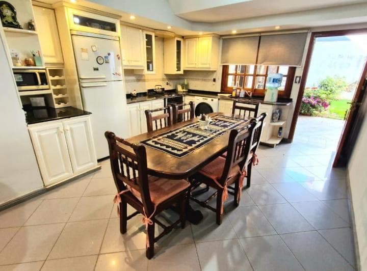 Importante Casa - Venta en Bloque - 3