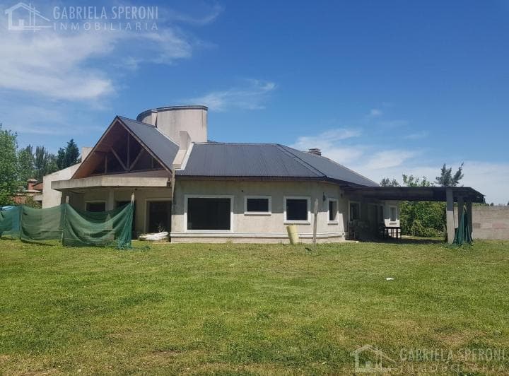 Chalet 6 Ambientes Venta Campos de Roca 1 - 3