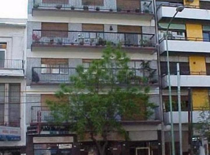 Excelente 4 Amb. - Calle - Luz - Balcón - Diario - Lavadero - 3