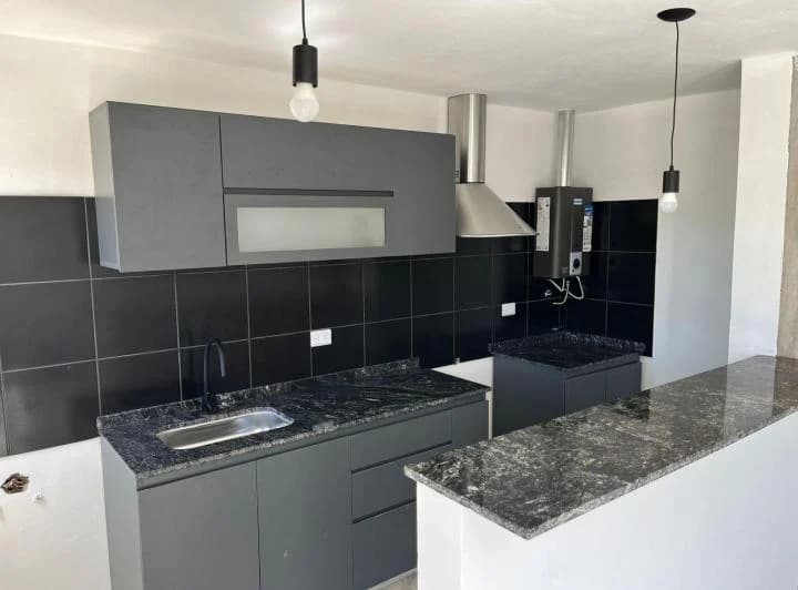 Venta Casa 2 Dorm. a Estrenar - Arguello - 4