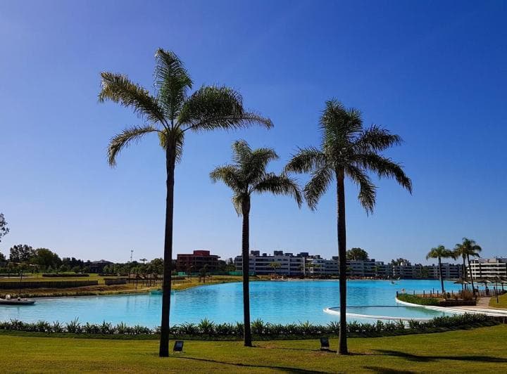 Lagoon Pilar, Crystal Lagoon | Venta | Departamento de 4 Ambientes con Jardín y Vista a La Laguna - 3