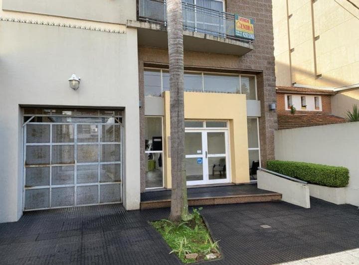 Departamento Al Frente con Balcón y Excelente Luminosidad – 2 Ambientes - 2