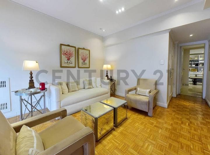 Venta Depto. 3 Amb. 2 Dorm. Uno en Suite, 3 Baños, Patio. Palermo Chico Caba - 2