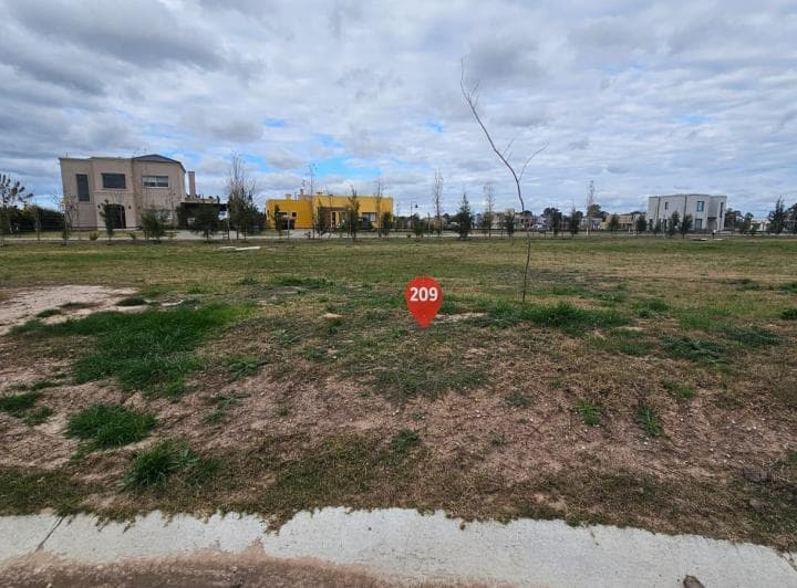 Terreno en Venta en Lares de Canning - 2