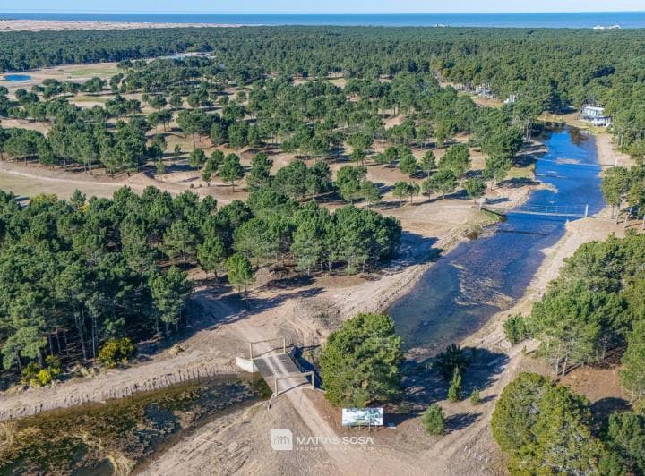 Venta - Lotes Para Desarrollo de Viviendas - Sobre El Golf - Villarobles - 2
