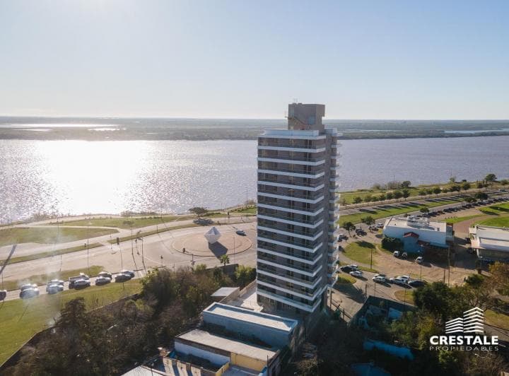 Venta / Permuta | Departamento 3 Dorm. con Balcón Terraza y Vista Al Río | Puerto Norte - 2