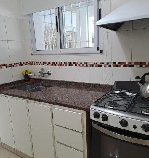 Apta Credito Casa Reciclada a Nuevo con Estilo y Amplio Terreno Libre - 5