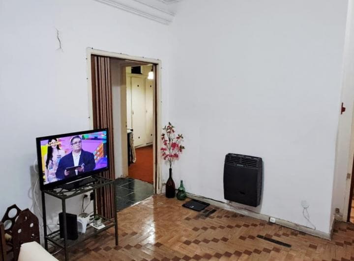 Departamento en Venta 3 Amb en Parque Patricios - 2