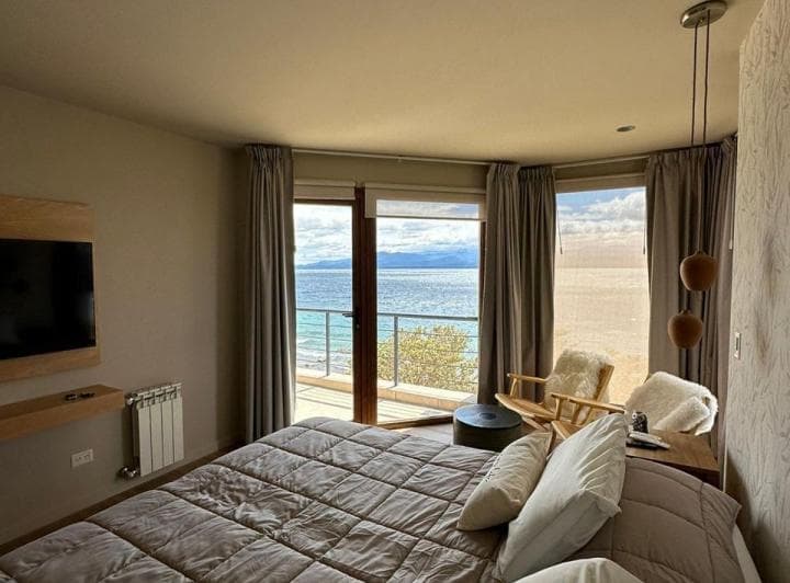 Venta de Departamento Frente Al Lago Nahuel Huapi - Km 1, Bustillo Uno Bariloche - 2