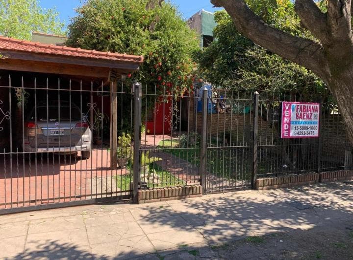 Casa a La Venta en José Mármol - 2