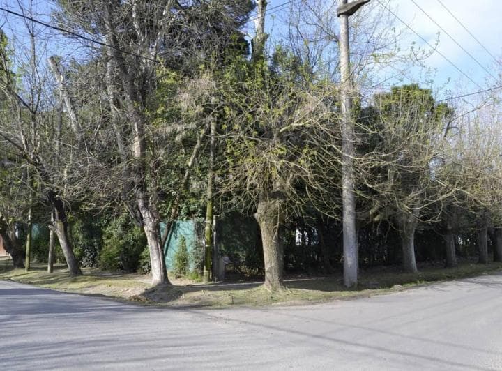 Venta Importante Terreno en 477 y 26 - City Bell - 5