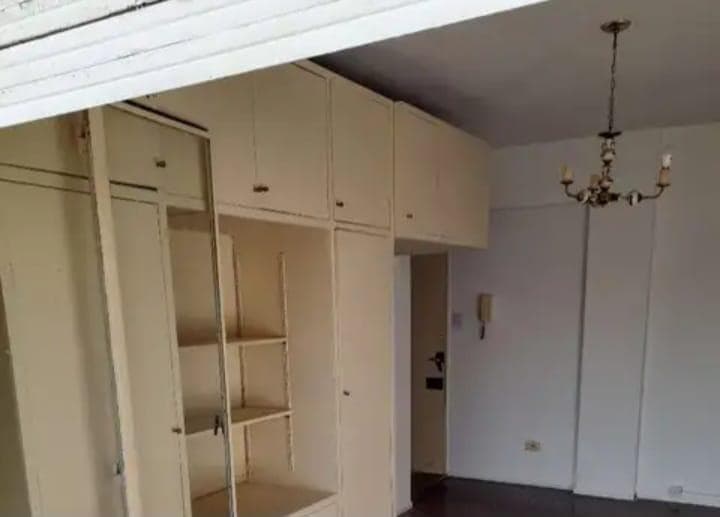 Venta Monoambiente con Balcon Al Frente Muy Luminoso Bajas Expensas - 5