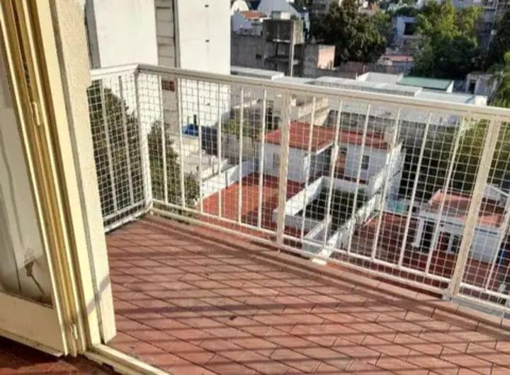 Venta Monoambiente con Balcon Al Frente Muy Luminoso Bajas Expensas - 4
