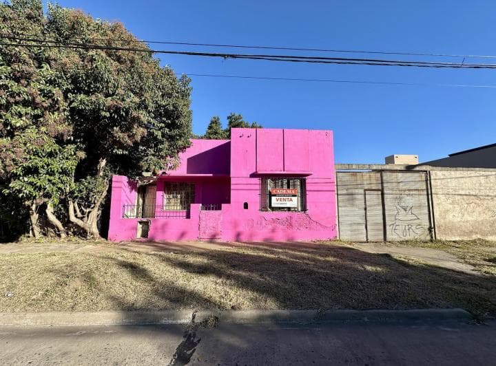 Terreno en Venta con Sup. Total de 954 m². Esquina Alberdi y Colón. Centro Campana - 3