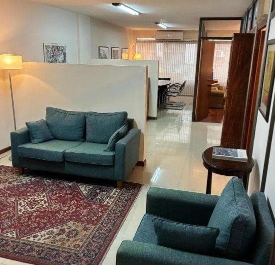 Paraná 700 San Nicolás Oficina U$135.000 - 2