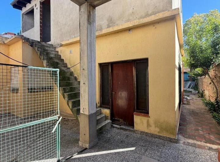 Casas 3 y 2 Ambientes a Refaccionar - 3