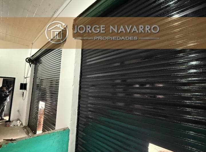 Depósito en Venta Sobre Importante Av - 2