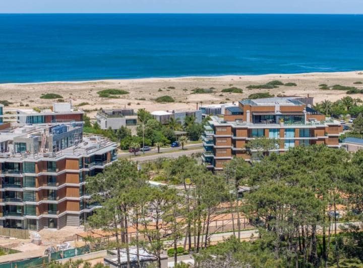 Departamento en Alquiler en Sense Manantiales de 3 Dorm. - 4