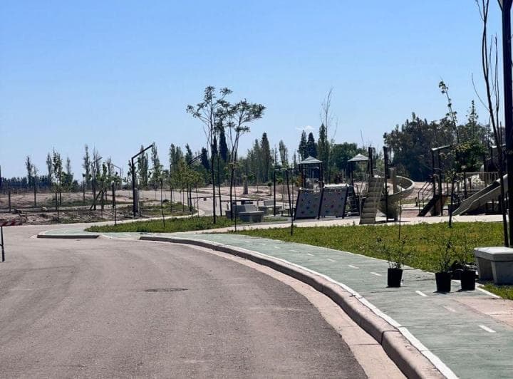Venta Lote Quatro Viamonte 615 m Oportunidad!seguridad Plaza de Juegos - 2