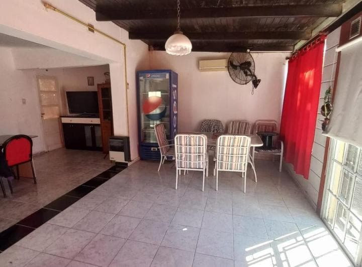 Venta Casa de 2 Dorm. - 5